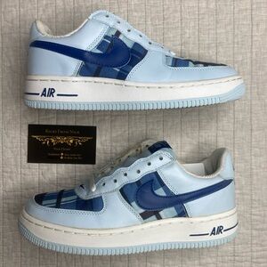 Wmns Nike Air Force 1 Premium ‘Blue Plaid’ (2003)

Size 7W/5.5M